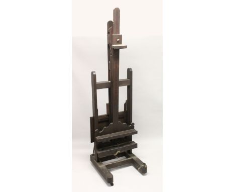 A VERY GOOD VICTORIAN PAINTERS EASEL.