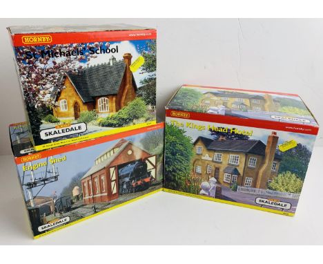 3x Hornby Skaledale OO Gauge Buildings - Including R8505, R8503, R8536 - All Boxed. P&amp;P Group 2 (£18+VAT for the first lo