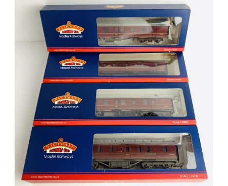 4x Bachmann OO Gauge Coaches All Boxed - To Include: 34-325C, 39-176E, 34-325B, 39-176E. P&amp;P Group 2 (£18+VAT for the fir
