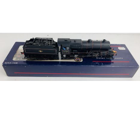 Bachmann OO Gauge 32-177 2-6-0 Crab 42789 BR Lined Black L/Crest with Coal Rail Riveted Loco - Boxed. P&amp;P Group 2 (£18+VA