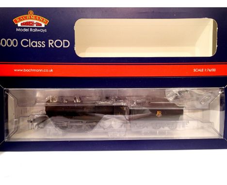 Bachmann 31-128 Rod class 3000 3036, BR Black, early crest, weathered and boxed. P&amp;P Group 1 (£14+VAT for the first lot a