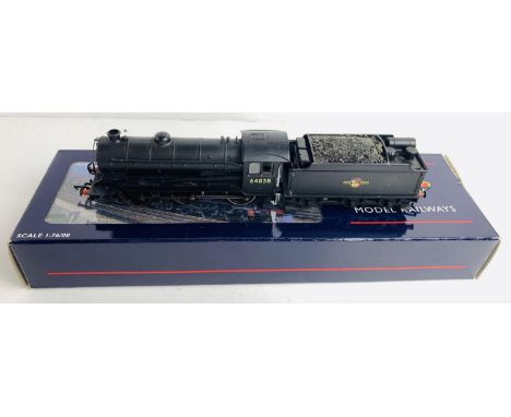 Bachmann OO Gauge 31-865 J39 64838 BR Black Late Crest Stepped 4200 GAL Tender Loco - Boxed. P&amp;P Group 2 (£18+VAT for the