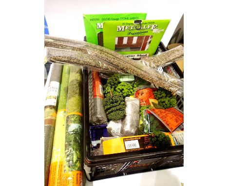 Assorted accessories including grass mats, trees, roadway, underlay, signals, figurines/animals, Metcalfe engine shed kit etc