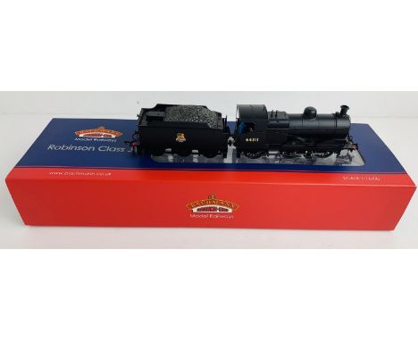 Bachmann 31-319 OO Gauge Class J11 64311 BR Black Early Emblem Loco - Boxed. P&amp;P Group 2 (£18+VAT for the first lot and £