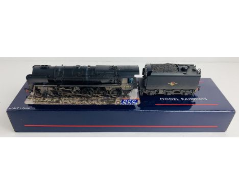 Bachmann OO Gauge 32-858DC 9F 2-10-0 Standard 92185 BR Black L/Crest D/Chimney BR1F Tender 'Weathered' Loco - Boxed. P&amp;P 
