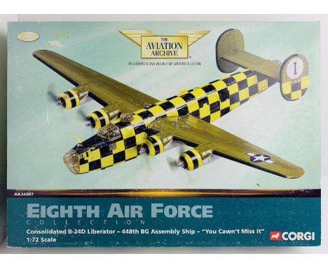 Corgi Aviation AA34007 USAF B24 1:72 Scale - Boxed - CONDITION REPORT: Front Nose Cone Damaged. P&amp;P Group 2 (£18+VAT for 