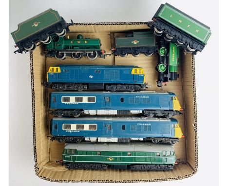 5x Triang / Hornby Locos - Including Blue Pullman - 1x Motorised LNER Tender &amp; 2x Further Non Motorised Tenders - All Unb