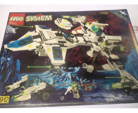 Lego system 6912 Exploriens boxed set. Part built and complete with booklet but contents unchecked. P&amp;P Group 3 (£25+VAT 