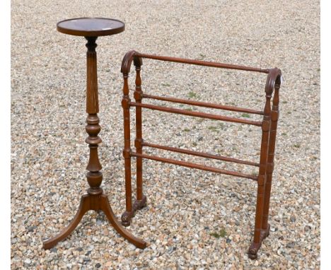 A vintage clothes airer to/w a walnut tripod jardiniere stand (2) 