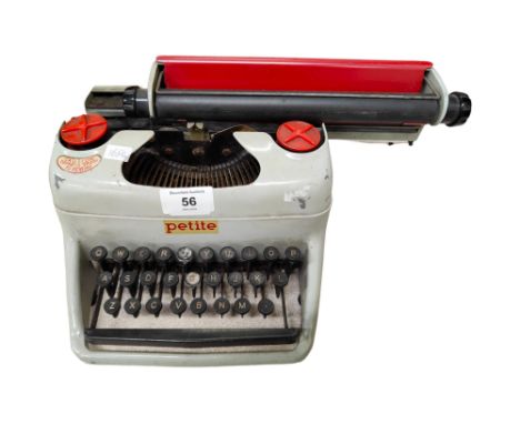 TOY TYPEWRITER 