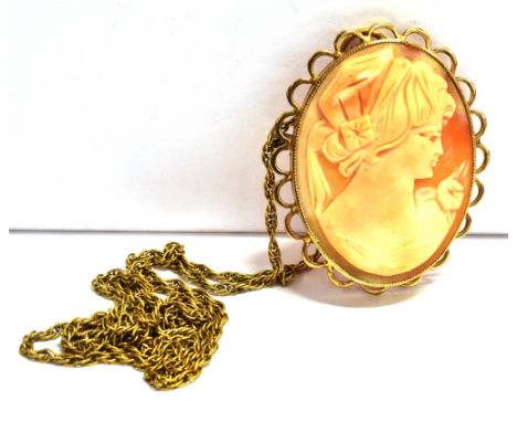 A VINTAGE 9CT GOLD CAMEO PENDANT/BROOCH  And a marked 375 rope twist chain, the Cameo mounted in 9ct gold, hallmarked for Bir