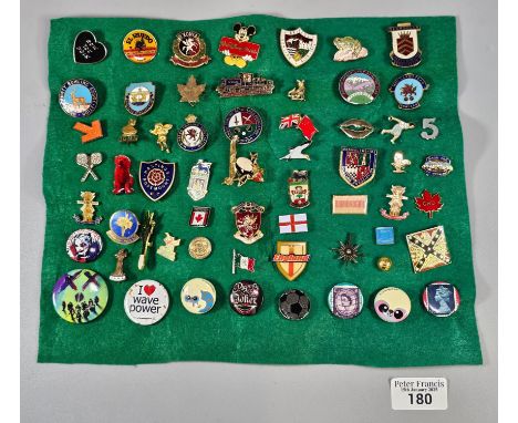 Collection of badges: vintage, enamel, varying designs including tennis, football, Walt Disney World etc.  (B.P. 21% + VAT)