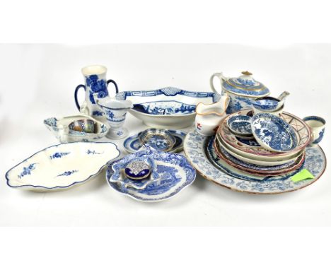 A group of ceramics including a 19th century New Hall sauce boat, an 18th century Chinese porcelain tea bowl with latter clob