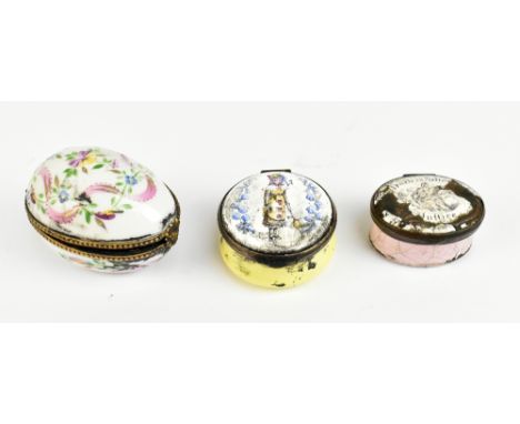 An 18th century Staffordshire enamel patch box (af), width 4cm, a circular example, width 4.5cm, and a modern Limoges egg-sha