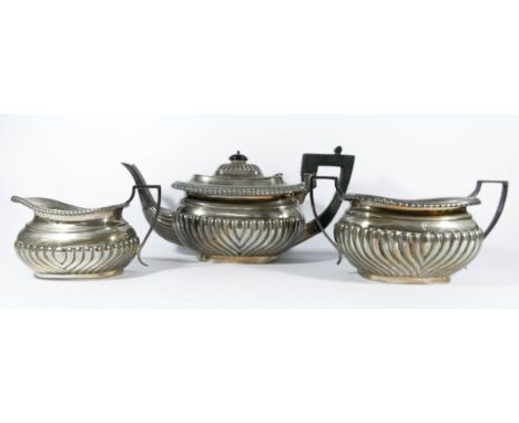 Three piece silver tea service - Mappin & Webb Sheffield 1900, 37.5 troy ounces all in.