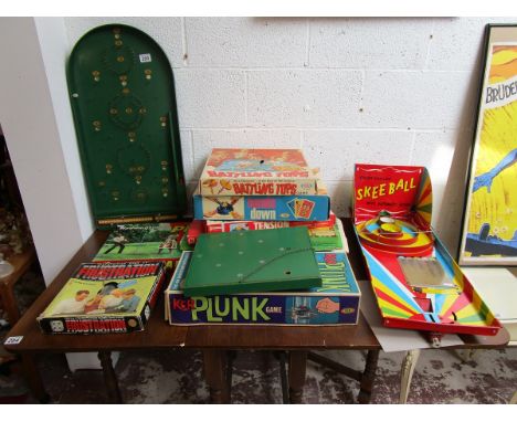 Large collection of retro games to include bagatelle