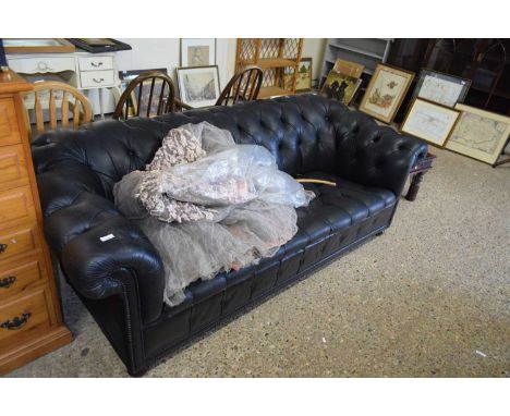 MODERN BLACK LEATHER CHESTERFIELD STYLE SOFA, 210CM WIDE