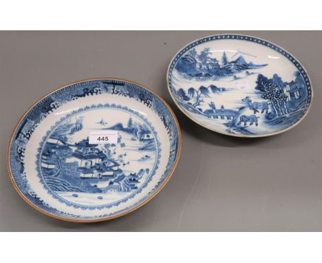 18th / 19th Century Chinese blue and white Willow pattern saucer dish, 8.25ins diameter (rim crack), together with another si