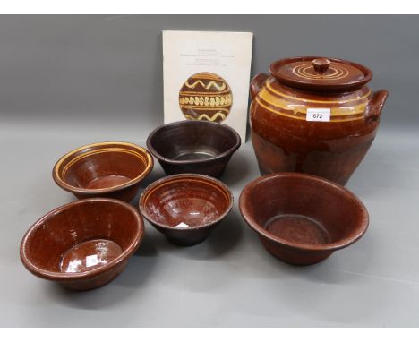 Large Buckley pottery storage jar, five related bowls and a Mostyn art gallery catalogue, 1983 