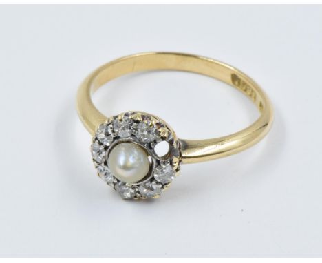 18ct Yellow gold pearl and diamond cluster ring (minus one diamond) 
