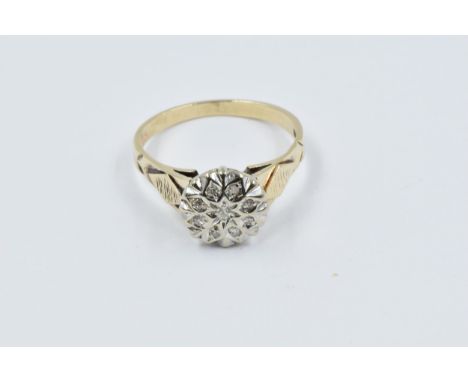 9ct Yellow gold diamond illusion set cluster ring 