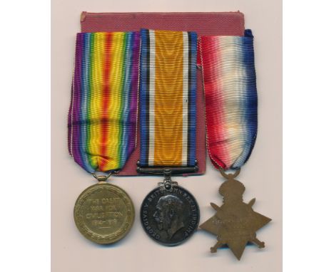 First World War - 1914-15 Star trio to TZ/4261 R. Osborne A.B. R.N.V.R. All are officially marked (Replacement) nearly extrem