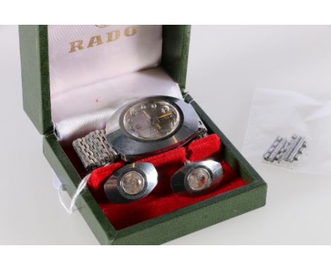 Gents Rado Diastar wristwatch with day date apertures, also a pair of similar cuff links in Rado box Condition Report:Appears