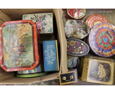 Assorted vintage tins