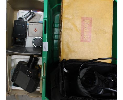 A collection of cameras, cine camera and movie projector to include makes; Pentax &amp; Canon&nbsp;