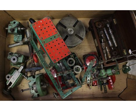 A quantity of engineering tools for lathe, a Vogue number 2 set (similar to Meccano) in form of a crane