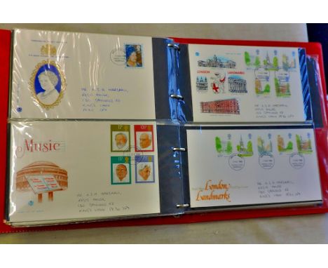 Great Britain - 1970-1980  Collection of Royal Mail First Day Covers, presentation Packs and miniature sheets 1966-1981 some 