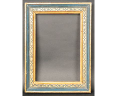 Italian Frame, curved and stepped bar with gilded renaissance ornaments on blue ground , Picture size 26,5 x 38,5 cm Total si