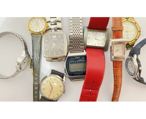 A mixed group of watches, mostly quartz including several ladies' watches and a gents' mechanical 1960's Regalis Andrew dress