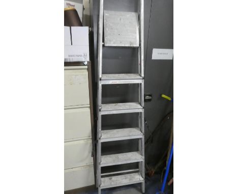 An Aluminium Five Step Folding Step Ladder 