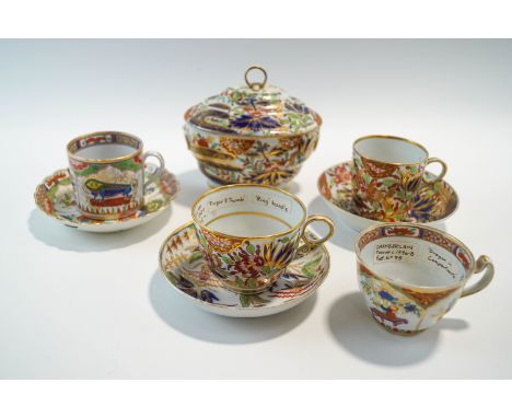 An early 19th Century Chamberlains Worcester part teaset, decorated with 'Finger and Thumb' pattern no 276, comprising a sucr