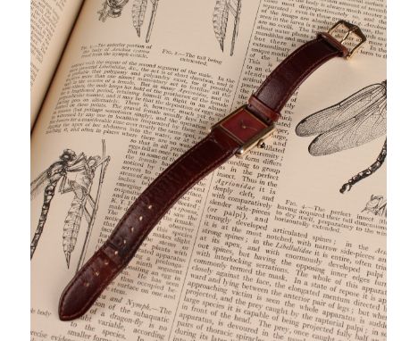 Must de Cartier - a 1980s lady's manual wind gold plated 925 silver wristwatch, ref 3121453, rectangular case, burgundy dial,