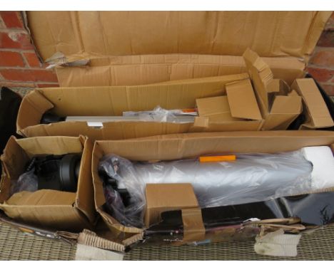 A BOXED CELESTRON 76LCM COMPUTERISED TELESCOPE A/F