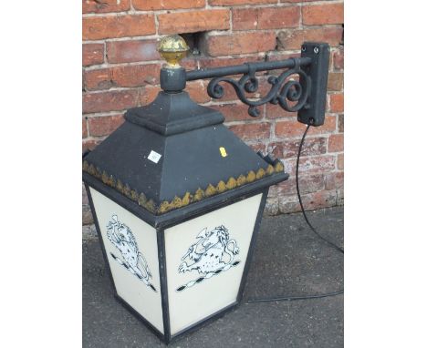 A WALL MOUNTABLE BANKS' LANTERN H-72 CM
