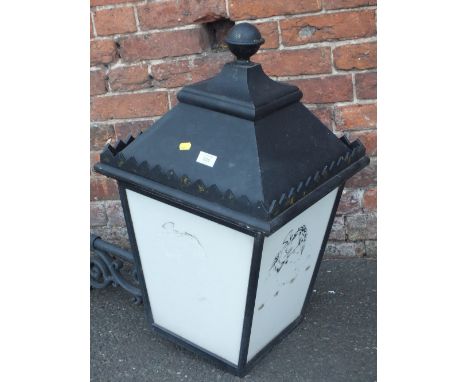 A WALL MOUNTABLE BANKS' LANTERN H-72 CM