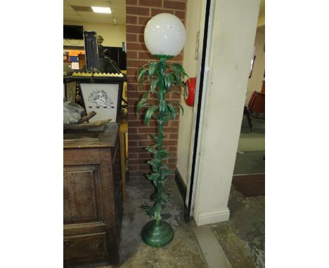A VINTAGE GREEN PALM LAMP H-158 CM