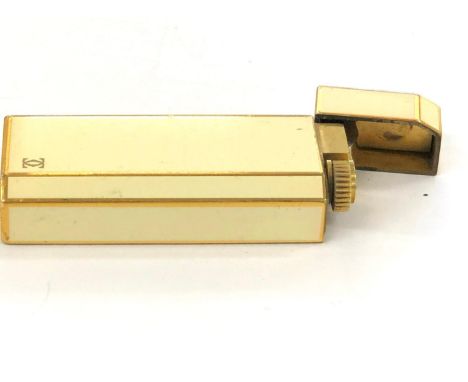 Vintage Cartier cigarette lighter, in good untested condition as shown in images. 