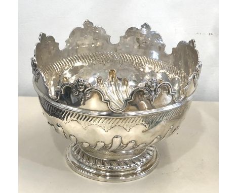 Victorian Silver monteith bowl, approximate weight 1128g, hallmarks slightly worn&nbsp;height approx 19cm diameter 25cm hall 