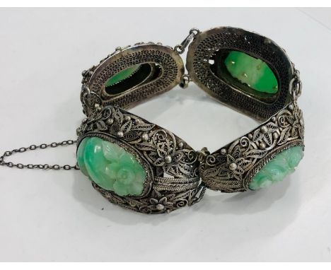 Vintage Silver and Jade ornate bracelet, good overall condition, functioning clasp, approximate measurements: 16cm in diamete