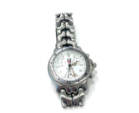 Mens Tag Heuer chronograph watch, working but no warranty given 