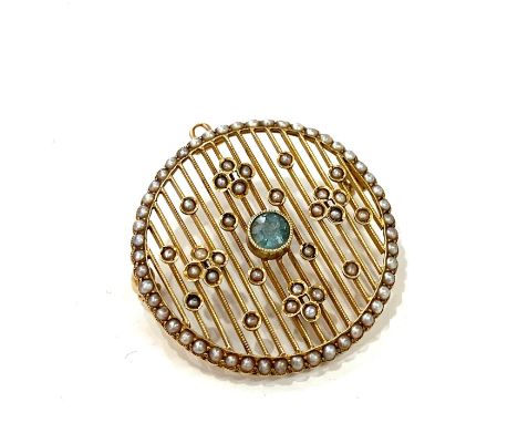 15ct Gold Turquoise and pearl stone brooch / pendant, approximate diameter 3cm, the pin stick has broken off however you can 