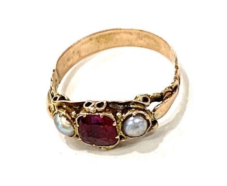 Ladies gold Ruby and Pearl set ring, approximate weight 1.6g, ring size K/L, no hallmarks but tests as gold 