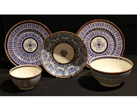 A Worcester Music pattern bowl, printed in underglaze blue, onglaze cobalt blue picked out in gilt with diapers, iron red rim