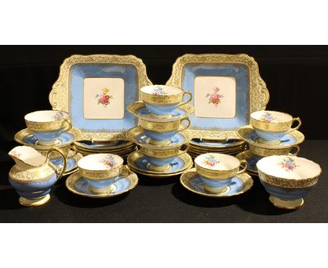 A Spode Copeland's China Ruskin pattern part tea service comprising cake plates, side plates, cream jug, sugar bowl, cups and