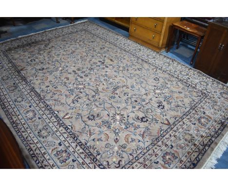 A Large Handmade Kashan Carpet, 360x257cm