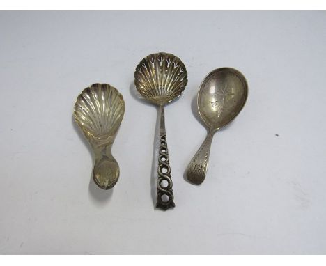 A silver sifting spoon and two tea caddy spoons a/f